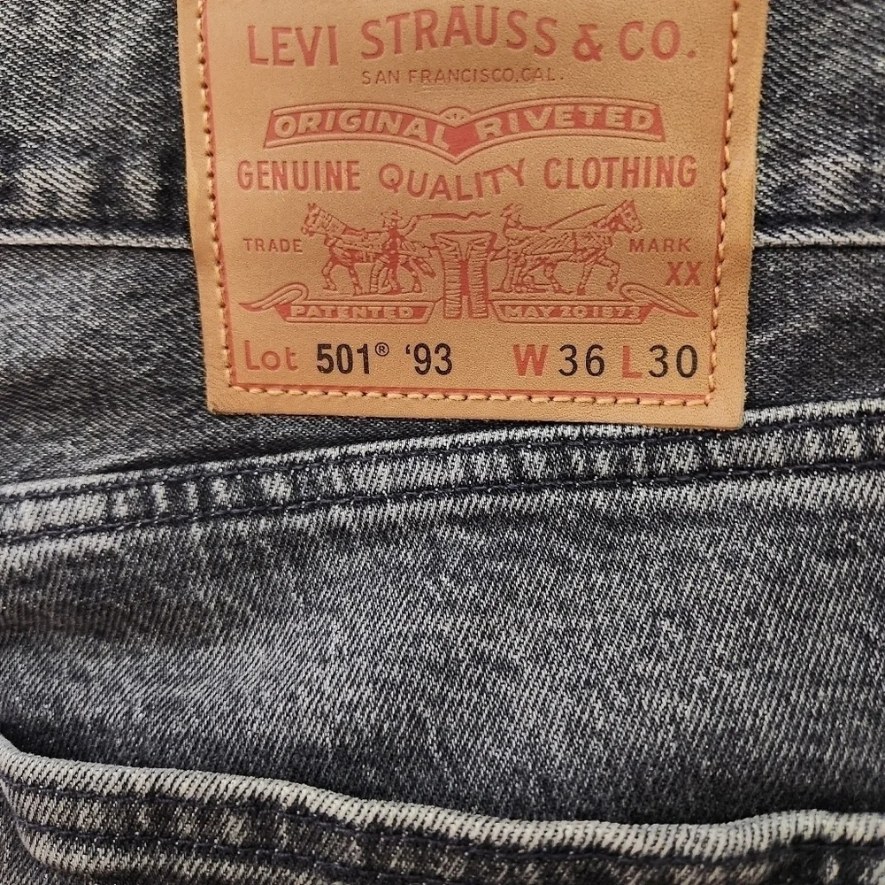 Levis 501 Premium XX '93 Mens Faded Black Button Fly Straight Leg Jeans-Size 36